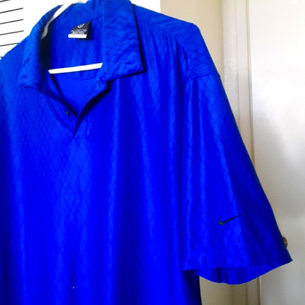 Mens golf shirt